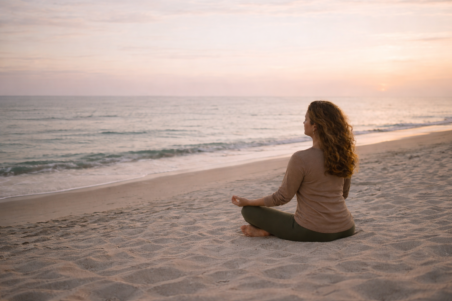Nicole van Divine Balance op het strand